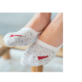 Cartoon Women Cartoon chaussettes à basse coupe coton Coton Breffable Anti-slip chaussettes Girls Été Socks secs en gros usine